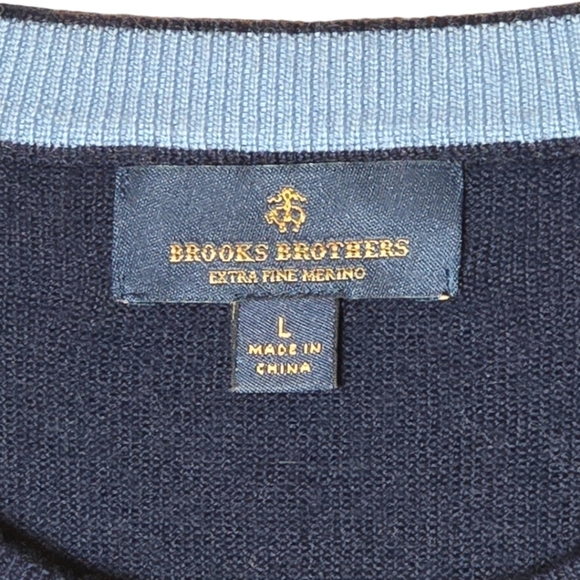 Brooks Brothers Men's Striped Extra Fine Merino Wool CrewNeck Sweater Si… - Picture 3 of 5